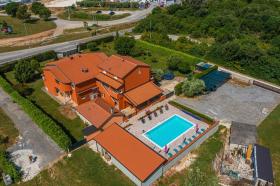 Apartment Complex Danka