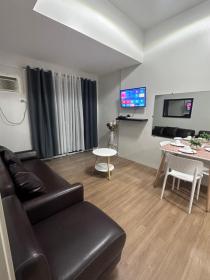 The Loop One Bedroom Unit