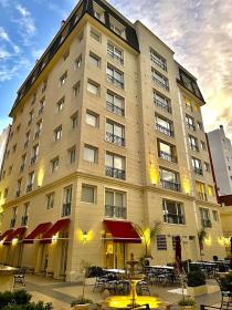 Carat Apart Boutique