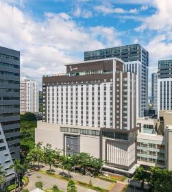 Seda Central Bloc Cebu - Multiple Use Hotel