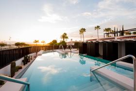 Fahana - Gay Men Only