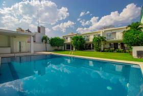 Bamboo - SOL & AGUA (Alberca y descanso)