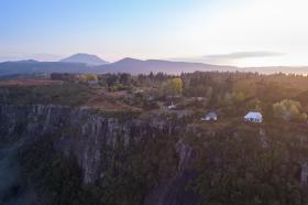 The Edge Mountain Retreat