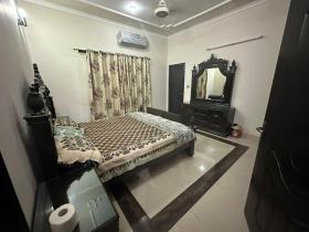 10 Marla Complete Lower Portion with 2-Bed Rooms, Drawing and Dinning room in Bahria