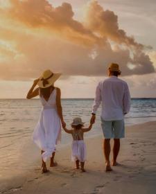 Nalendra - Beachfront & Villa