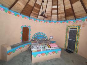 White Rann Homestay