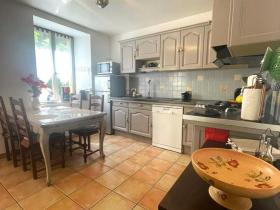 Gîte Saint-Julien-de-Lampon, 3 pièces, 4 personnes - FR-1-616-35