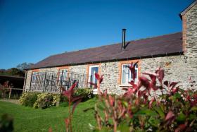 Llaethdy - The Dairy