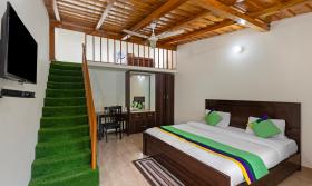 FabHotel Prime Olive Lake View