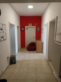 newborn center hostel