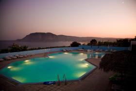 Hotel Pantheon, Kefalos