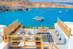 Lindos Shore Summer House with Jacuzzi and sea view !!!