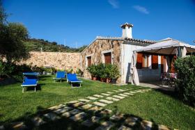 Stazzu Fioritu San Teodoro