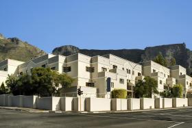 Best Western Cape Suites Hotel