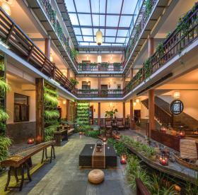 Dali Yanyuan Mountain Retreat