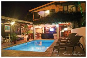 Casa Reflejos City View