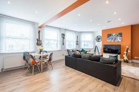 Cozy and Serene brand-new flat in Kilburn, London
