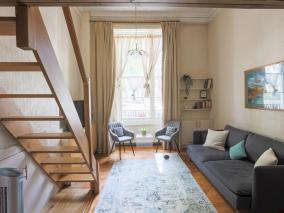Hyde Park's Mezzanine Studio - Pass the Keys