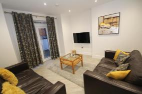 Eversley's Mews