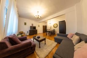 Rare Vintage 1BR APT w Balcony & self check in