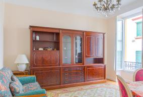 Nice Large 2BR Sunny 20 Meter Terrace Parking Beach Shops