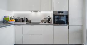 Impeccable Flat Near Canary Wharf and the City