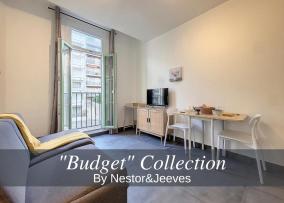 Nestor&Jeeves - GOLDIE FRANCE RIVIERA - Very close sea