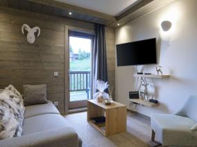 Courchevel Moriond: Appartement 42m², 4 pers, proche pistes avec WIFI et parking - FR-1-631-115