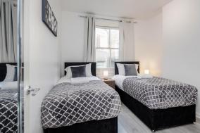 CONEN Chert Apartment