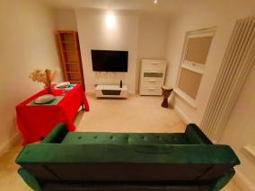 Fully-equipped flat in the city of London