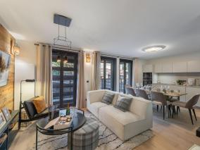Duplex Neuf Pres des Pistes avec Cheminee, Parking et Wifi Inclus - FR-1-562-72