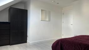 Stunning new 1 bedroom apartment