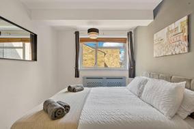 Lovely 3-Bed Clapham Common