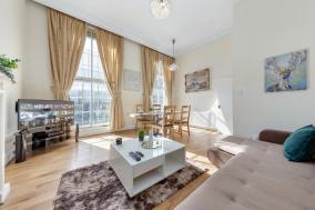 Flat in Baker street