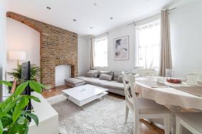 2 Bedroom Duplex Apartment