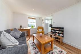 Lovely One Bedroom Flat on Edgware Road #03