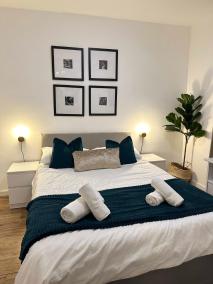 Central-LUXE 1 BR-Kensington-24 7 security-Netflix