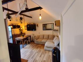 Unique antique 2BR@Hackney canal