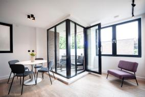 Charming 1Bed Apt with Balcony - Modern Building