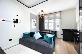 Luxury Flat In Earls Court