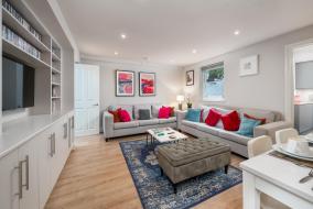 Niru Experience 5 Star Hidden Secret in Chelsea