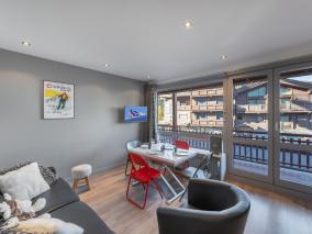 Appartement central a Courchevel 1650 avec acces direct aux pistes et WiFi - FR-1-563-117