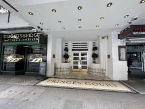 Private Cosy Knightsbridge Studio