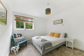 Spacious, quiet and modern apartment