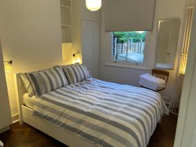 Garden Flat in quiet road - 55msq