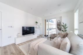 Nest Easy - Nine Elms
