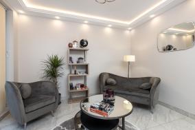 Luxurious 2 King-size bed flat with Patio