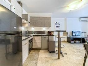 Superbe Appartement Pres de la Gare-Clim-Wifi-Espace dedie au Travail