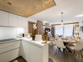 Appartement neuf 76m², Courchevel Village, 2 pas des pistes, 6 couchages, parking inclus - FR-1-562-53