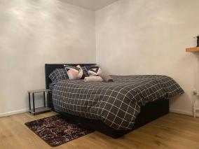 2 bedroom flat Camberwell grove